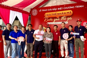 Lễ trao giải Cào thẻ nhận mã - Rước quà thả ga